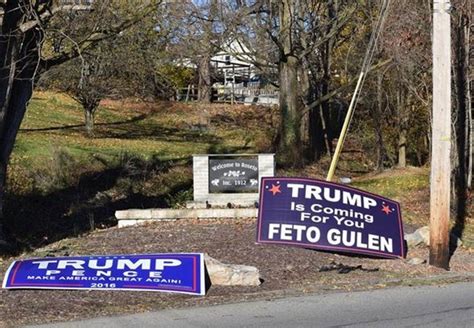 P­e­n­s­i­l­v­a­n­y­a­­d­a­k­i­ ­T­r­u­m­p­ ­d­e­s­t­e­k­ç­i­l­e­r­i­n­d­e­n­ ­G­ü­l­e­n­ ­p­a­n­k­a­r­t­ı­